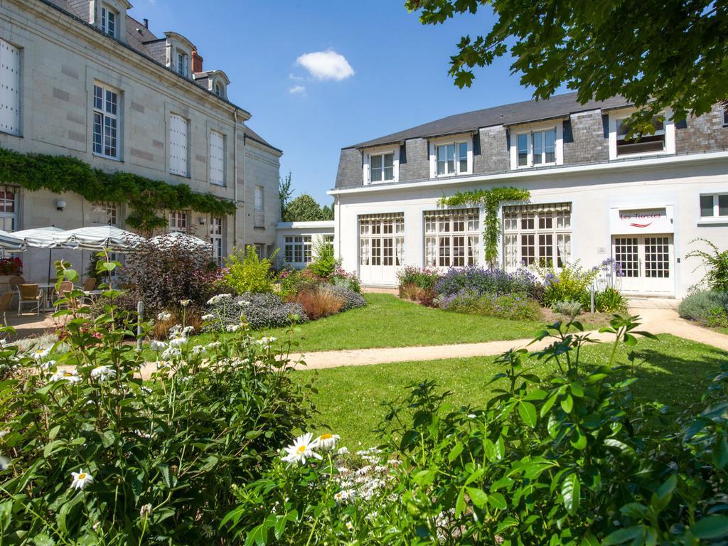 Hotel Mileade Le Domaine De La Blairie - Saumur Saint-Martin-de-la-Place Exterior photo