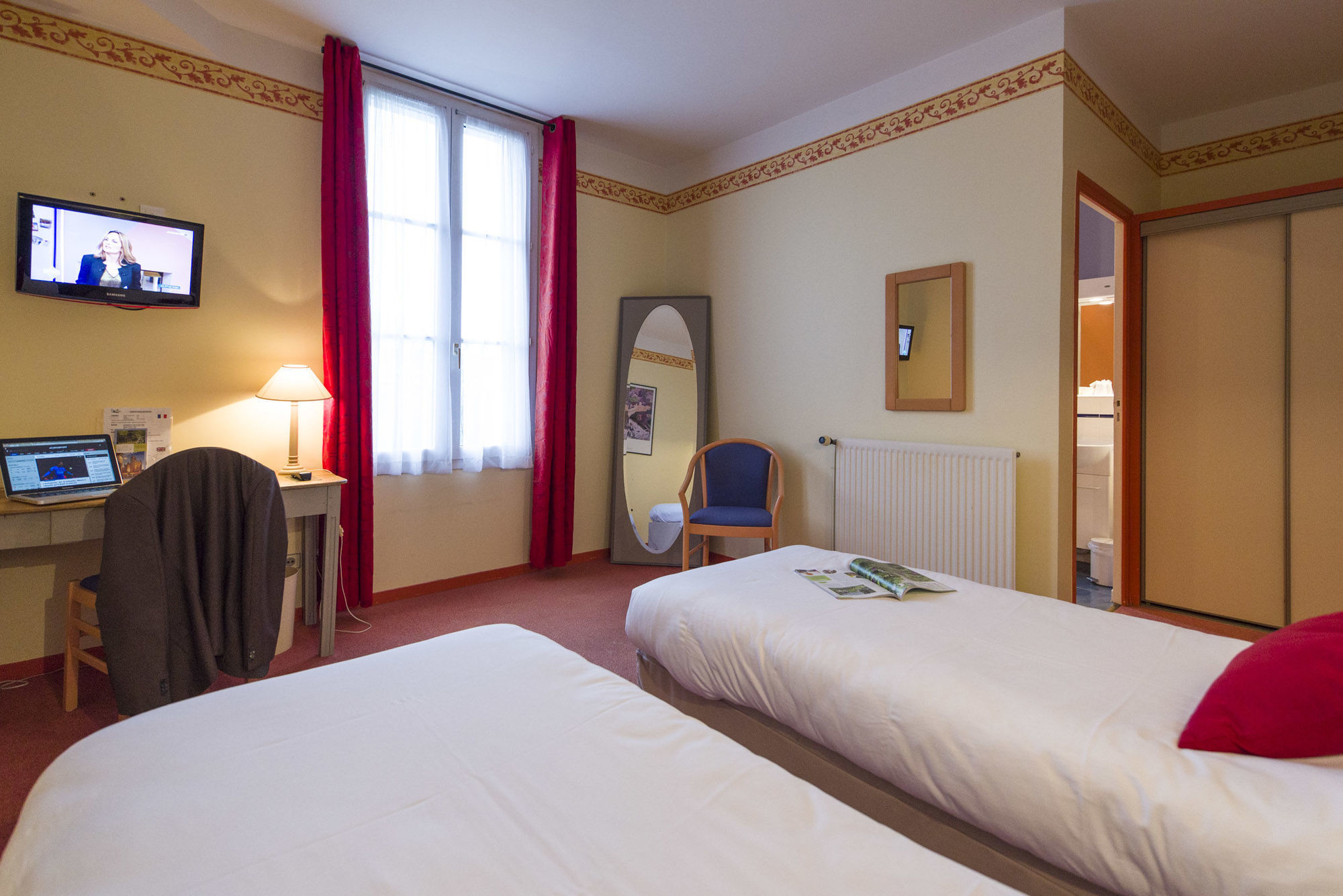 Hotel Mileade Le Domaine De La Blairie - Saumur Saint-Martin-de-la-Place Exterior photo